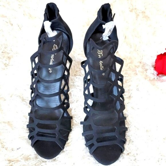 Breckelle's Spiked High Heels Black Size 10 Cut Out Ankle Buckle Prom Cocktail - Picture 2 of 16